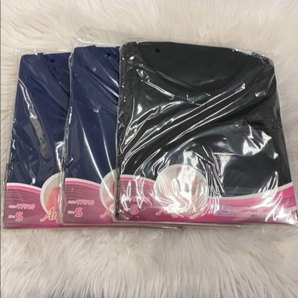 Bundle of 3 Cozy Long Sleeve Tees - Picture 1 of 2